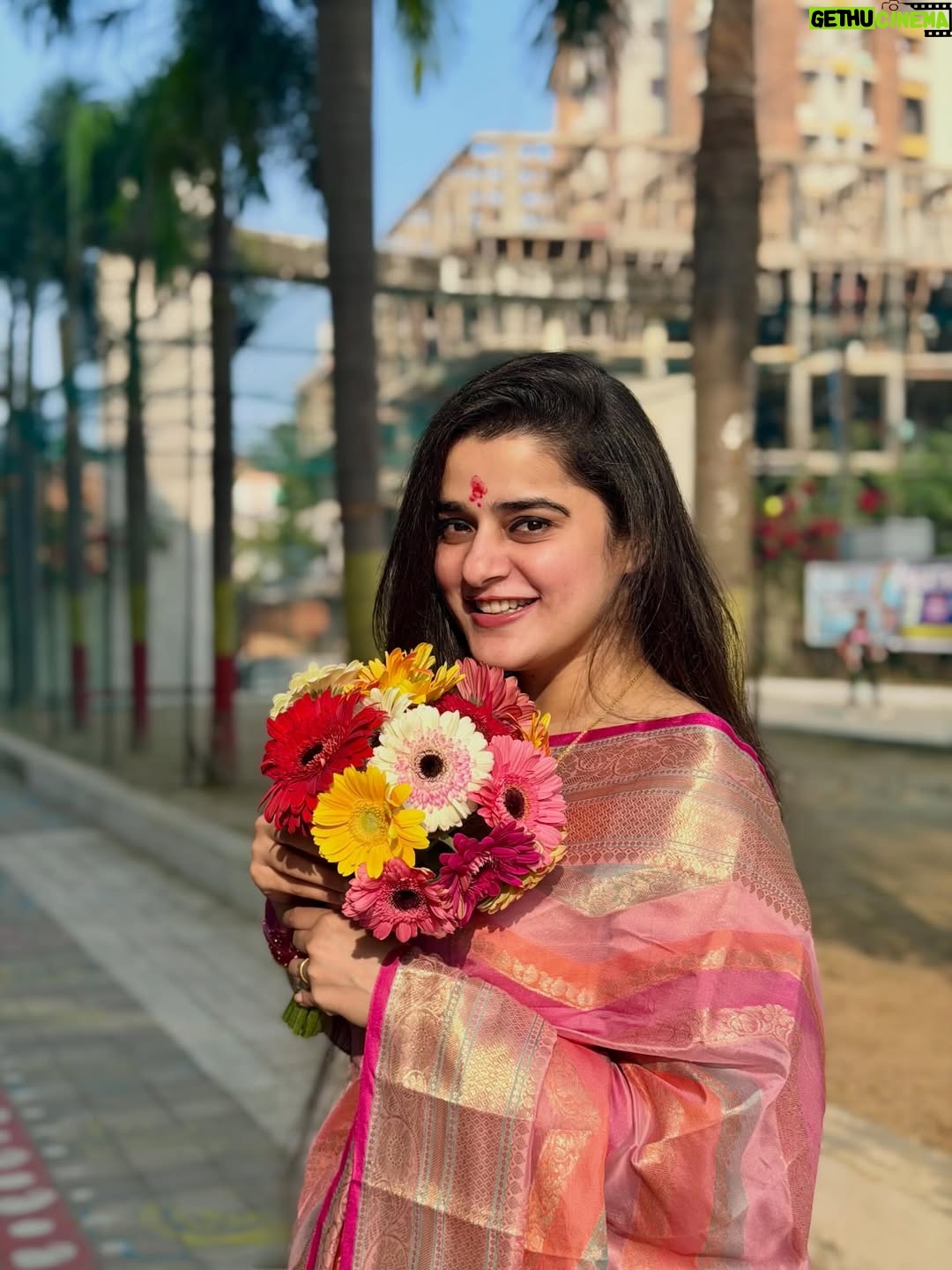 Satya Singh - 8.3K Likes - जय श्री राम♥️💫🙏🏻

नववर्ष की हार्दिक शुभकामनाएँ🙏🏻

#2026 #happynewyear