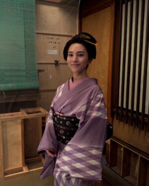 Sayu Kubota Instagram - @berabou_nhk 松ノ井改め、お千代、ありがとうございました🌼これでほんとに最後の出演となりました。笑気がついて下さった皆様、ありがとうございます。またいつか、どこかで😌