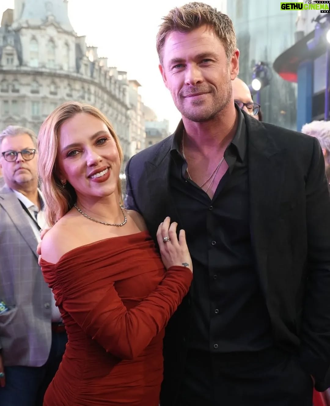 Scarlett Johansson - 28.4K Likes - Black Widow and Thor 🖤⚡
Transformers One Premiere
#scarlettjohansson #BlackWidow#avengersendgame #thestartofyou#theoutset#skincare#makeup #chrishemsworth #thor #transformers