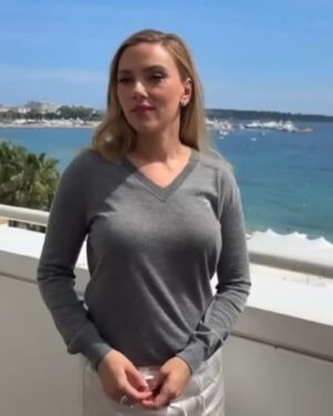 Scarlett Johansson Instagram - Scarlett at #cannesfilmfestival ❤️
#scarlettjohansson