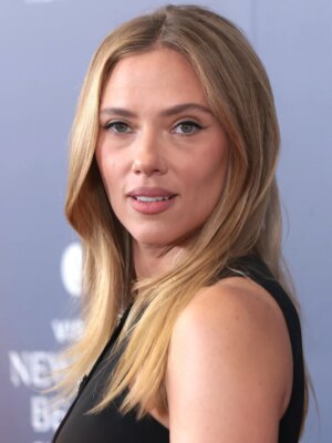 Scarlett Johansson Instagram - New 😍😍😍Scarlett at  Newport Beach Film Festivals Honors
#ScarlettJohansson