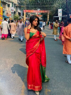 Sejal Jadhav Instagram - š¹šŖššāØ
.
.
.
.
.
.
.
šø - @atharva_ware_31
{ paithani saree, Suta Bombay, Maharashtrian lookbook, saree, traditional, desi girlie, bindi, chudiyan, desi fit, desi aesthetics, desi, desi core, love, old aesthetics, vintage, Marathi song, Marathi old song, trending, vintage aesthetics, reels, trending audio, songs, explore, explore page }
.
#happydiwali #fyp #fypć· #foryou #paithani #likeforlikes #ootd #traditional #saree #diwali2025 #marathi #marathisong #outfitoftheday #fashionista #lookbook #style #styleoftheday #stylediaries #aesthetic #ļ½ļ½
ļ½ļ½ļ½ļ½
ļ½ļ½ļ½ #whatiwore #theeverydayproject #instagram #instagood #instadaily #instamood #trendy #trending #sejaljadhav