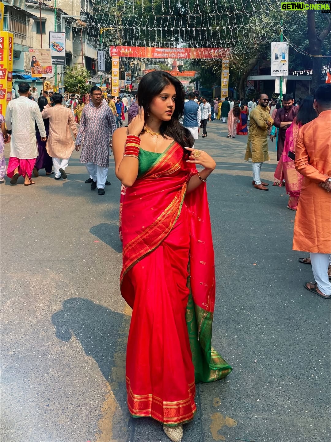 Sejal Jadhav - 24.9K Likes - 🌹🪔🌙📜✨
.
.
.
.
.
.
.
📸 - @atharva_ware_31 
{ paithani saree, Suta Bombay, Maharashtrian lookbook, saree, traditional, desi girlie, bindi, chudiyan, desi fit, desi aesthetics, desi, desi core, love, old aesthetics, vintage, Marathi song, Marathi old song, trending, vintage aesthetics, reels, trending audio, songs, explore, explore page }
.
#happydiwali #fyp #fypシ #foryou #paithani #likeforlikes #ootd #traditional #saree #diwali2025 #marathi #marathisong #outfitoftheday #fashionista #lookbook #style #styleoftheday #stylediaries #aesthetic #ａｅｓｔｈｅｔｉｃ #whatiwore #theeverydayproject #instagram #instagood #instadaily #instamood #trendy #trending #sejaljadhav
