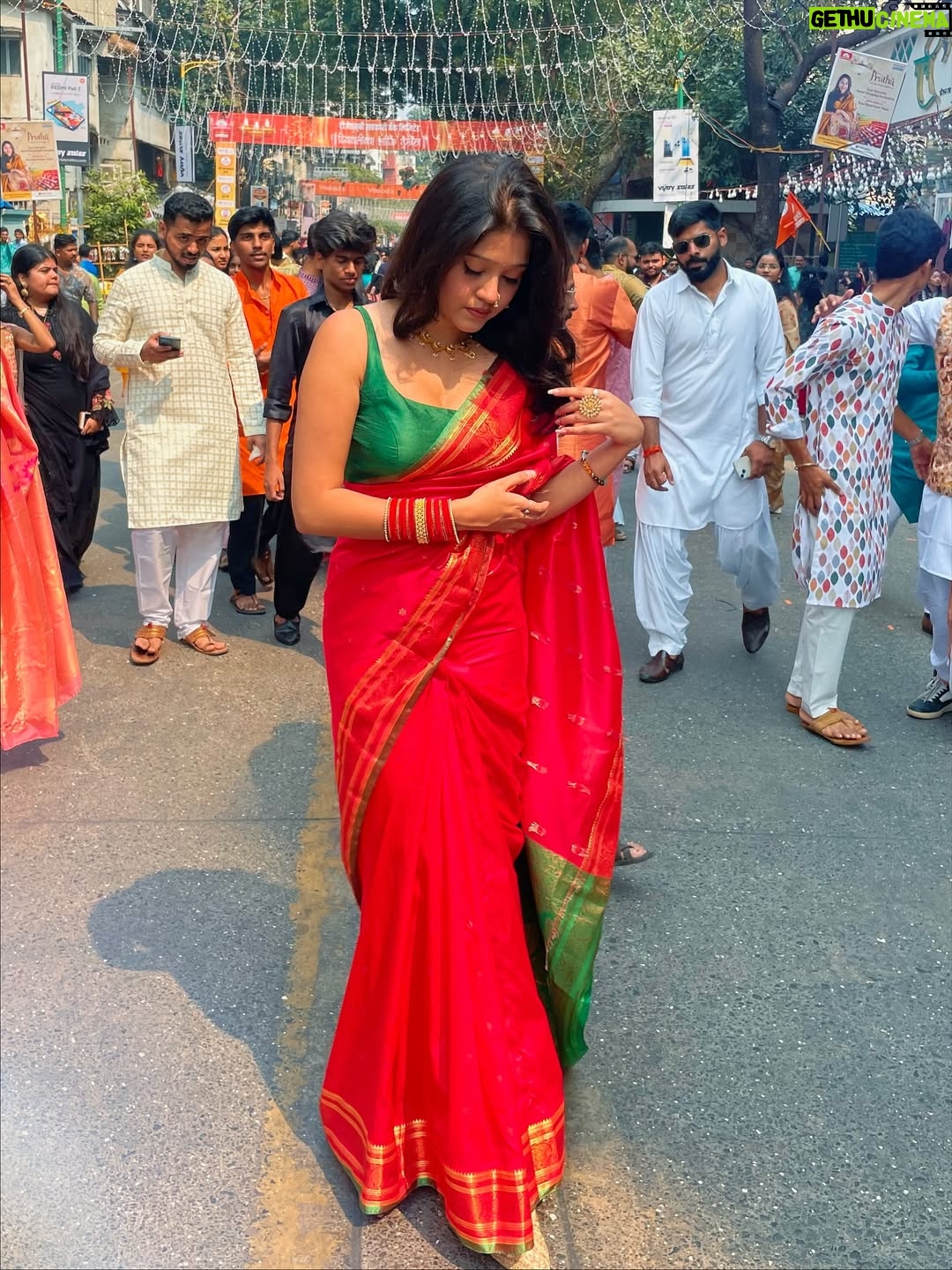 Sejal Jadhav - 24.9K Likes - 🌹🪔🌙📜✨
.
.
.
.
.
.
.
📸 - @atharva_ware_31 
{ paithani saree, Suta Bombay, Maharashtrian lookbook, saree, traditional, desi girlie, bindi, chudiyan, desi fit, desi aesthetics, desi, desi core, love, old aesthetics, vintage, Marathi song, Marathi old song, trending, vintage aesthetics, reels, trending audio, songs, explore, explore page }
.
#happydiwali #fyp #fypシ #foryou #paithani #likeforlikes #ootd #traditional #saree #diwali2025 #marathi #marathisong #outfitoftheday #fashionista #lookbook #style #styleoftheday #stylediaries #aesthetic #ａｅｓｔｈｅｔｉｃ #whatiwore #theeverydayproject #instagram #instagood #instadaily #instamood #trendy #trending #sejaljadhav