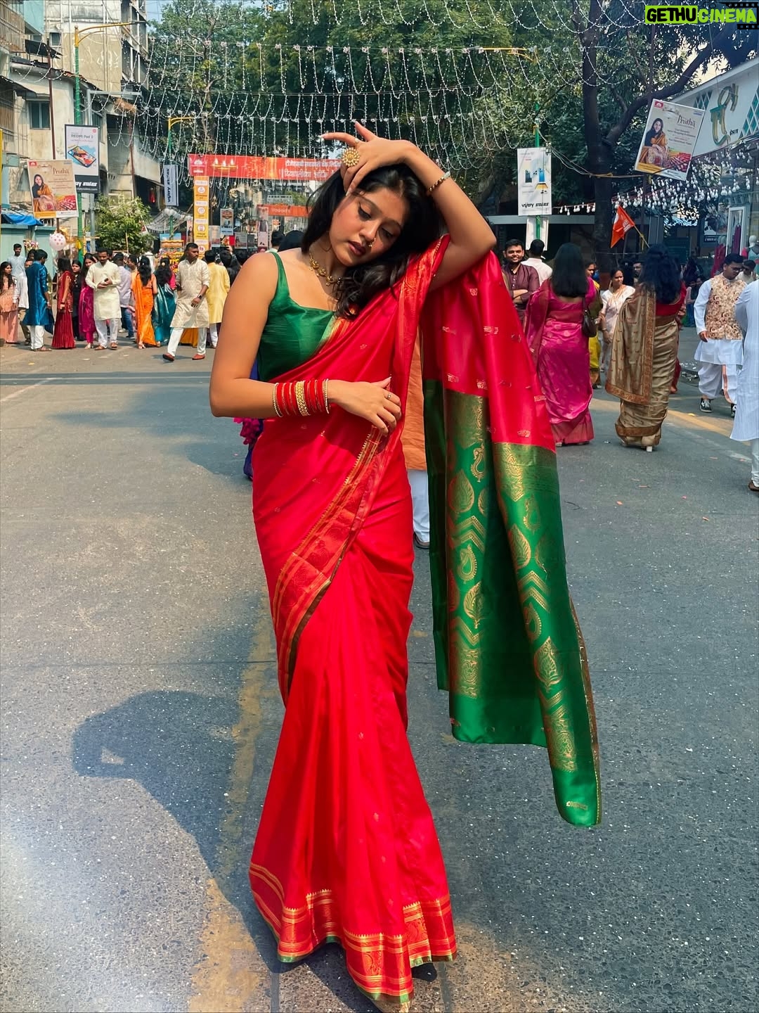 Sejal Jadhav - 24.9K Likes - 🌹🪔🌙📜✨
.
.
.
.
.
.
.
📸 - @atharva_ware_31 
{ paithani saree, Suta Bombay, Maharashtrian lookbook, saree, traditional, desi girlie, bindi, chudiyan, desi fit, desi aesthetics, desi, desi core, love, old aesthetics, vintage, Marathi song, Marathi old song, trending, vintage aesthetics, reels, trending audio, songs, explore, explore page }
.
#happydiwali #fyp #fypシ #foryou #paithani #likeforlikes #ootd #traditional #saree #diwali2025 #marathi #marathisong #outfitoftheday #fashionista #lookbook #style #styleoftheday #stylediaries #aesthetic #ａｅｓｔｈｅｔｉｃ #whatiwore #theeverydayproject #instagram #instagood #instadaily #instamood #trendy #trending #sejaljadhav