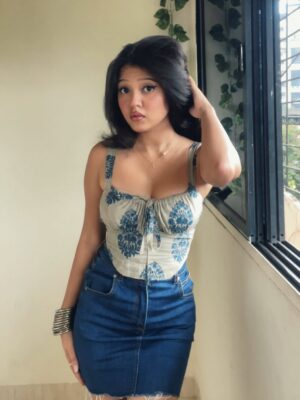 Sejal Jadhav Instagram - Oh do you know O ošš«¢š
.
.
.
.
.
.
.
{ kalamkari, kalamkari cotton corset top, skirt, indowestern corset top, casual lookbook, fusion style top, y2kstyle, y2k, love, old aesthetics, 2000s, 2000saesthetics, 2000s song, vintage, trending, vintage aesthetics, reels, trending audio, songs, explore, explore page }
.
#y2k #y2kstyle #2000s #basics #basicoutfit #fyp #fypć· #foryou #likeforlikes #ootd#outfitoftheday #outfitinspo #fashionista #stylist #lookbook #outfitmagazine #style #styleoftheday #aesthetic #ļ½ļ½
ļ½ļ½ļ½ļ½
ļ½ļ½ļ½ #whatiwore #theeverydayproject #instagram #instagood #instadaily #instamood #trendy #trending #positivevibes #sejaljadhav
