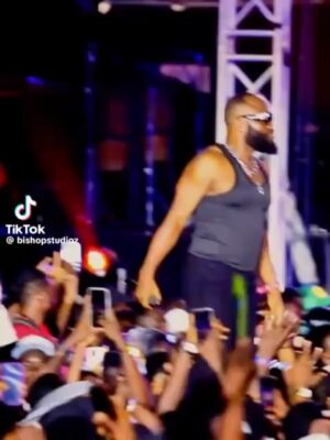 Selly Galley Instagram - Take your flowers 🌹 🌹 🌹 @prayetietia !
This Christmas season belonged to a true legend 🇬🇭! shut down major stages across Ghana with pure energy, timeless hits and unforgettable performances.
Still relevant! Still fit! Still electrifying!
From the old school to Gen Z , the love is loud and real!
So proud of you dzaddy 🥰💕 @prayetietia #energygad
a true one 👑🔥
#praye4eva #prayefirekiankool #prayecomeback