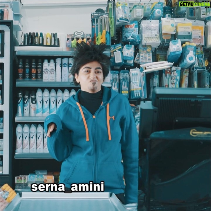 Serna Amini - 2.4 Million Likes - خب خب اینم کلیپی که اندازه پنج تا کلیپ زحمت داشت مرسی که بهم انرژی میدید 
🙏🌹😍
شما فکر میکنید صد سال دیگه چی میشه ؟😂
ممنون از پیمان جاجرمی عزیز بابت جلوه های ویژه ی این کار که خیلی خفنه تو کارش 👇
@peyman.jajarmi 
.
ممنون از جواد خواجوی عزیز بابت دوبله ی قسمت ربات 😂🙏🌹
@javadkhaajavi 
.
و ممنون از شما عشقا که همیشه هستید
 😍🙏

نویسنده ، کارگردان ، بازیگر 
@serna_amini