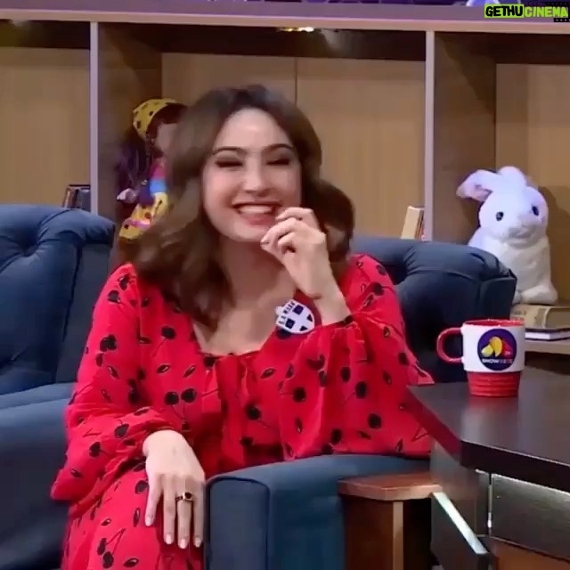 Sevinch Mo'minova - 49.1K Likes - ☺️