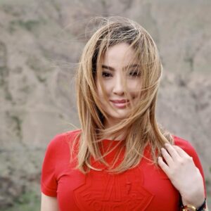 Sevinch Mo'minova Instagram -