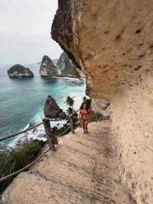 Sezin Bozacı Instagram - Bali’lililliler… 🏝️🍹🐠🪷🥭 #bali 🇮🇩