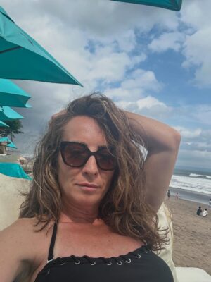 Sezin Bozacı Instagram - Bali’lililliler… 🏝️🍹🐠🪷🥭 #bali 🇮🇩
