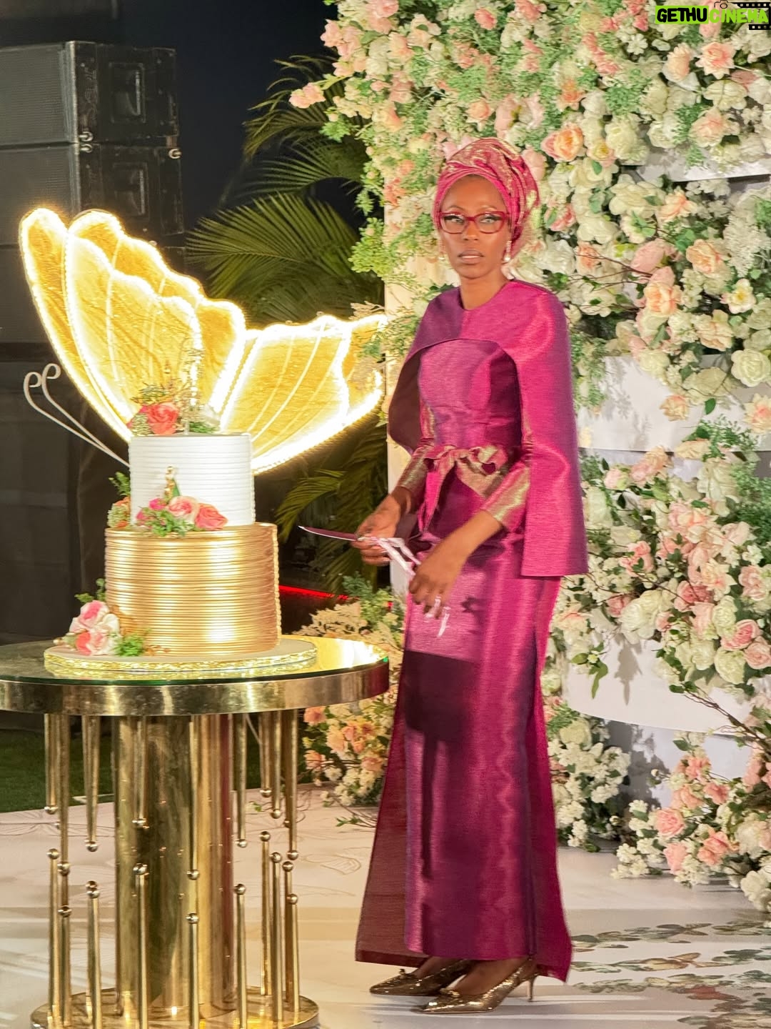Shaffy Bello - 3 Likes - Yesterday was Beautiful. 🙏🏾🎂☮️
Seated at the table were some of her loved ones she curated in a haste to celebrate with her. 
The undeniable Amazon we call OPEYEMI ADAMOLEKUN 💕 @yemiagrace 
The (just exited director of #eie “Enough is Enough” Nigeria)
A VISIONARY LEADER. 
A CHANGE CHAMPION. 
A NATION BUILDER. 
A VOICE FOR THE CITIZENS!
A JESUS BABY GIRL💕
Last year she turned 50🎉 and God was at the center of it all. 
This year at 51…God revealed himself to us at the table with a verse by @tybello that HE “God is into Craftsmanship” (even Cameras 😁IYKYK) you had to be “at the table”……

I Love you Yemi. Thank you for the moments we share together INTENTIONALLY. Thank you for being one of those people I may not see often but when I do…We Pour into one another. 
I ALWAYS leave “Balanced” and motivated with you. For that I am grateful. (Because …No be today ooo! E don tay 😁)

Happy Birthday darling 🎂🍾🥂🎉💕
Here’s to “More” 
To the Next Chapter
To Purpose. 
To Fulfillment. 
…and to the road that may have detours, but will eventually lead us to Our Father’s House. (Jesus’s House) 🍾🥂🙏🏾💕
