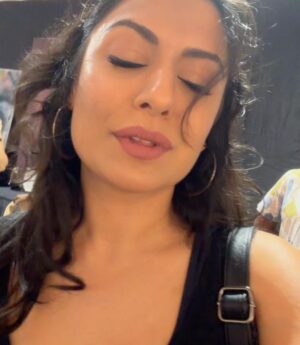 Shafina Shah Instagram - Okay, If you know me well, youāll know I love @beinghumanclothing by @beingsalmankhan ā¤ļøš«¶š½š Love the whole ethos behind the brand. So Iām finally topping up my collection. This is probably the first trip of many⦠š šļø
Loving my new tops and jeans! Iāll be sure to share what Iāve got stay tuned š boys and girls š«°š½ā¤ļøš«¶š½šš½
.
Happy Birthday to the one with truly a big heart @beingsalmankhan MASSIVE Respect to you šš½
.
.
.
#cakefakebirthday #salmankhanbirthday #sk60 #beinghuman