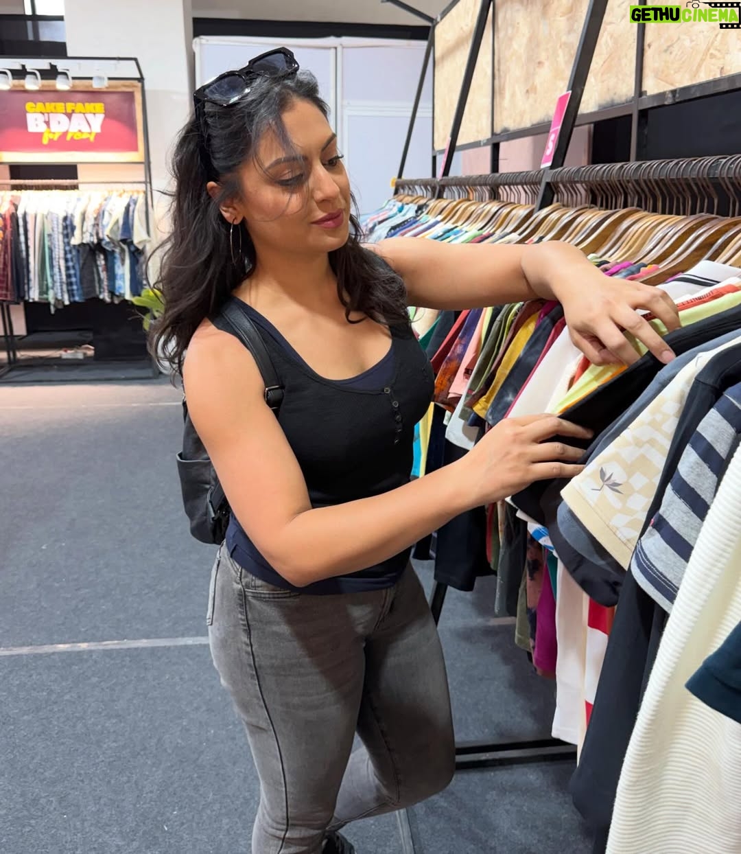 Shafina Shah - 1.1K Likes - Okay, If you know me well, you’ll know I love @beinghumanclothing by @beingsalmankhan ❤️🫶🏽😍 Love  the whole ethos behind the brand. So I’m finally topping up my collection. This is probably the first trip of many… 😁 🛍️ 
Loving my new tops and jeans! I’ll be sure to share what I’ve got stay tuned 😏 boys and girls 🫰🏽❤️🫶🏽🙏🏽
.
Happy Birthday to the one with truly a big heart @beingsalmankhan MASSIVE Respect to you 🙏🏽 
.
.
.
#cakefakebirthday #salmankhanbirthday #sk60 #beinghuman