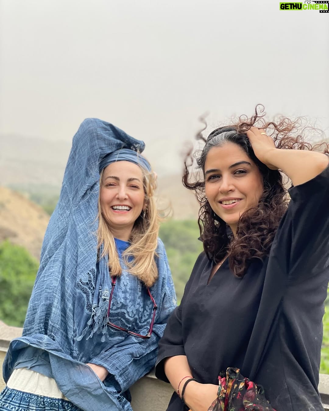 Shaghayegh Dehghan - 146.4K Likes - .

و خداوند "ملودى" را آفريد! 

تا جهانِ هستى پيوسته خسته كننده، يكنواخت، گُنگ، ملال انگيز، سرد، دلمرده، بى احساس، بى روح و تلخ نباشه! 

#تولدت_مبارک #ملودى_خوش آهنگم

@melody.aramnia