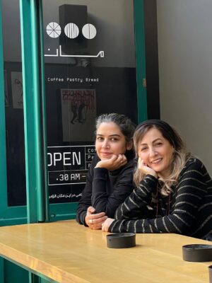 Shaghayegh Dehghan Instagram - ⁨	⁨	⁨	⁨	غم خوردن این جهان فانی هوس است از هستی ما به نیستی، یک نفس است
نیکویی کن اگر ترا دست‌رس است کین عالم، یادگار بسیار کس است
#سنايى_غزنوى 

#خيابان_سنايي 
‪‪‪‪@maan_coffee‬‬‬‬⁩⁩⁩⁩