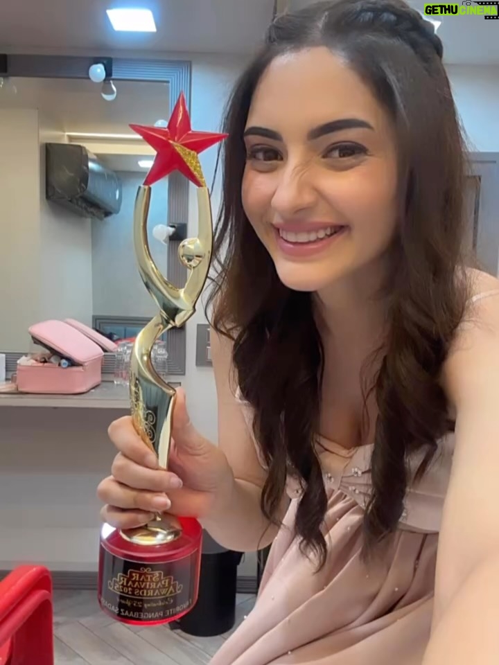 Shagun Sharma - 14.6K Likes - My first Star Parivaar Award! 🏆🧿💜🥹 
Never thought I’d receive my very first award in a " PANGEBAAZ category" but here it is. 🧿

Behind this trophy lies a long, beautiful, and challenging journey… one that my family has been a part of through every high and every low.
To my Mom and Dad @sushmasharma04 @niranjansharma348  who always stood by me, you’ve always protected me. I truly believe that when you have your parent's blessings, you’re bound to win. And this win… is just the start of many more to come. 🧿🧿🧿

To my sister @yaaneeabharadwaj  who was so confident that playing a negative character would take me places I never even imagined. You told me there shouldn’t be any second thoughts and your confidence was a very big force that derived me to think that I had to do Pari. 🧿💜
Taking up Pari was never just my decision; it was a well-thought, well-explained, and beautifully guided one thanks to @gandhi_aman_  You saw the depth and strength in the character before I did, and you pushed me to see it too. So thank you, Thankyou to that one call of yours 💜🧿

A huge thank you to @ektarkapoor  for trusting me with such a powerful role, and for always creating stories that give actors like me a chance to shine. 🥰
@balajitelefilmslimited for being my second home and making every shoot day such a joy truly 🧿🥳
@smritiiraniofficial for being such an inspiration not just as an actor, but as a person. Sorry for troubling you and @amarupadhyay_official but you how much i respect you and i am grateful to be sharing screen with you 🥹🧿

@muzzudesai i think its a blessing to have you as a director 
@khwaja_mughal13 
 @siddharttha_vankar  @aakanshashukla0803 @ananticasahir  the Entire Crew and to all my co actors it is because of all of you. This award isn’t mine alone it belongs to each one of you.

To my fans, thank you for loving Pari, even when you were supposed to hate her!
You all are my biggest motivation, and this one’s for you. I love you all 💜🧿🥳

And finally, to myself 🥰🫣thank you for not giving up. For showing up on tough days for believing that you deserve to be here. You did it. 🌟 
God am truly Grateful 🙏💜 
#ksbkbt #pari
@starplus #Spa2025