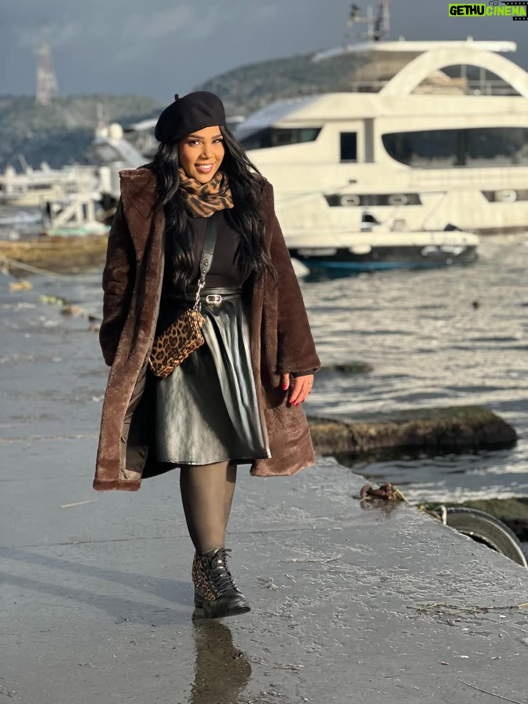 Shaimaa Saif - 89.6K Likes - 🤎👑❄️