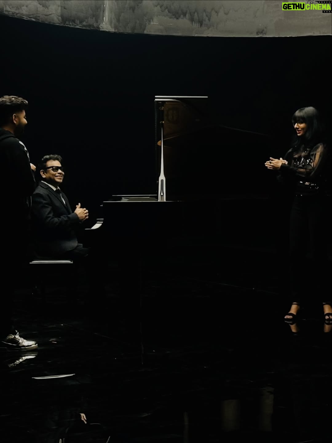Shakthisree Gopalan - 75.2K Likes - Happy birthday to the legend - THE greatest of all time @arrahman sir 🤍 thank you for the magic that is you✨also HBD @arrameen ! :) sharing some images from the archives! 🤍✨