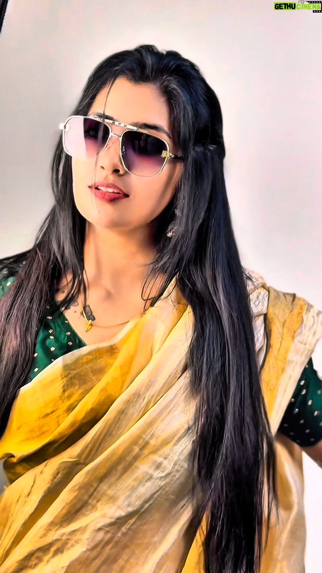 Shalini SJ - 3K Likes - Kalyani.....trenidng song 😍❤️😍❤️😍

#traditional #sareelove #trenindingreels❤️ #ɪɴsᴛᴀɢᴏᴏᴅ #viralvideos