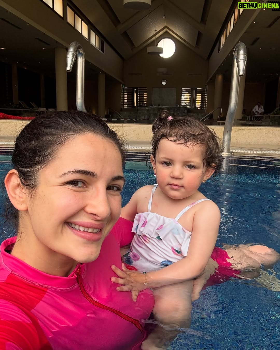 Sham Al Dahabi - 112.7K Likes - Hydrotherapy & Jiji therapy together 🩵💙