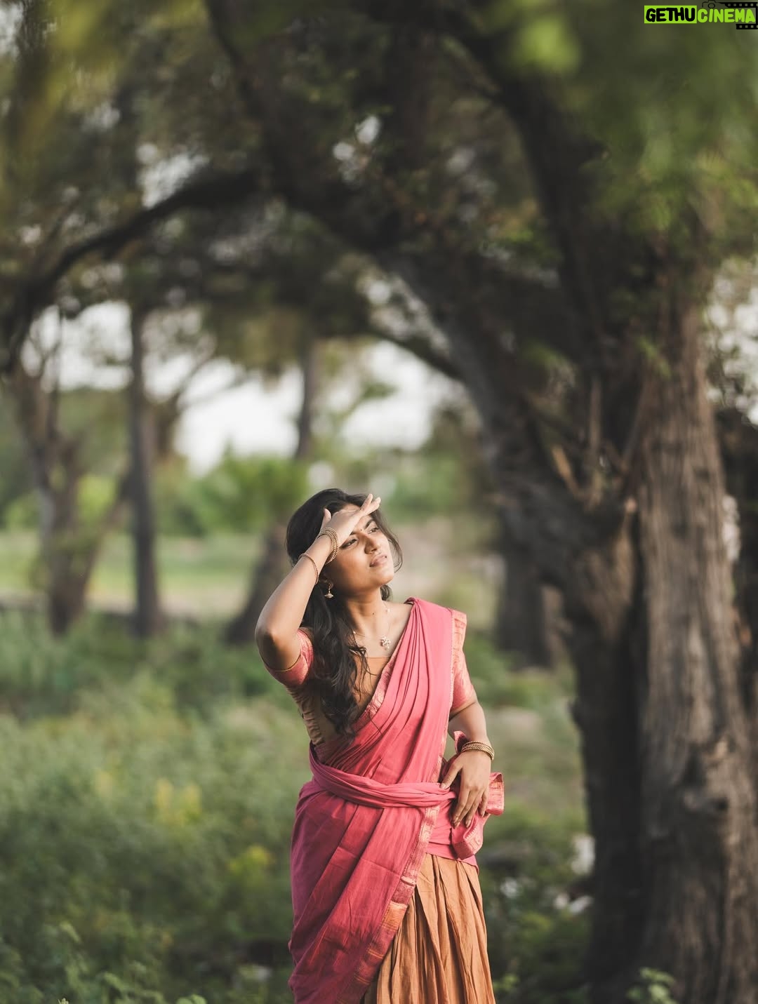 Shamni Mahe - 9.1K Likes - ♥️

Photographer @ranjith_story_teller 
Muah @ashmamd