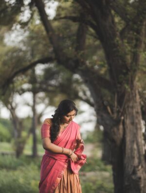 Shamni Mahe Instagram - ♥️

Photographer @ranjith_story_teller 
Muah @ashmamd