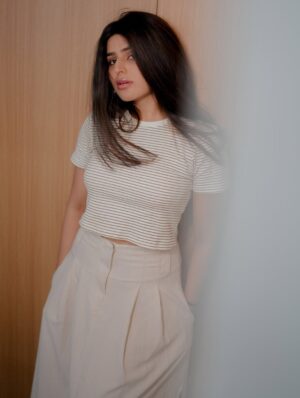 Sharanya Instagram - Husharuuuu 😛🫣

Pc @veer_.clicks 
#sharanyashetty #casualdress #photography