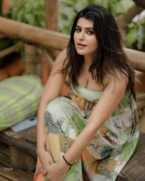 Sharanya Instagram - Just a girl, standing in front of a salad, asking it to be a donut 😂😂

Photography @umesh__photography___ 

#actress #sharanyashetty #photoshoot