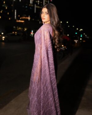 Sharanya Instagram - Just a girl in City lights 🌠

Shot by @tdf.studioz 
Mua @_makeupbymasooma 
Costume @chandangowda_official 
Hair @arkaa_makeovers 

#girl #instagramprogress #sharanyashetty #citylights #blurpictures #saree #agirlinsaree #instareach #explore #bangloreactress #kannadaactress