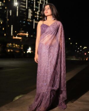 Sharanya Instagram - Just a girl in City lights 🌠

Shot by @tdf.studioz 
Mua @_makeupbymasooma 
Costume @chandangowda_official 
Hair @arkaa_makeovers 

#girl #instagramprogress #sharanyashetty #citylights #blurpictures #saree #agirlinsaree #instareach #explore #bangloreactress #kannadaactress