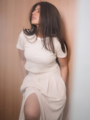 Sharanya Instagram - Husharuuuu 😛🫣

Pc @veer_.clicks 
#sharanyashetty #casualdress #photography