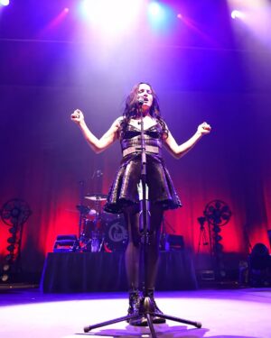 Sharon Corr Instagram - Thank you Cape Town and thank you South Africa! What a magical few days ✨ We hope you enjoyed it as much as we did #TheCorrs #LiveMusic #SouthAfrica 

Thanks to @bigconcerts and @solomusicagency 

📸 @lancepetersonphoto