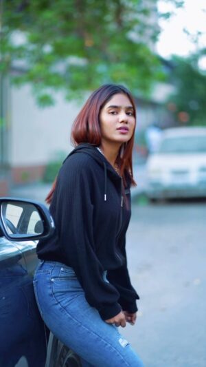 Sharon Gaikwad Instagram - Aaj vo mere sath hai 💯
.
@hindustanibhaukingsarkar 🔥
.
.
@_mehulphotography_ 
.
.
.
#trendingreels