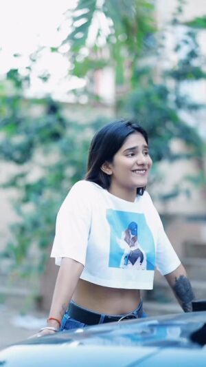 Sharon Gaikwad Instagram - Behaviour 💯
.
.
@_mehulphotography_ 
.
.
#trendingreels