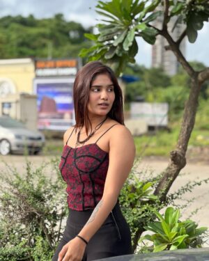 Sharon Gaikwad Instagram - Attraction 🕊️
.
.
.
.
.
#okbyebye