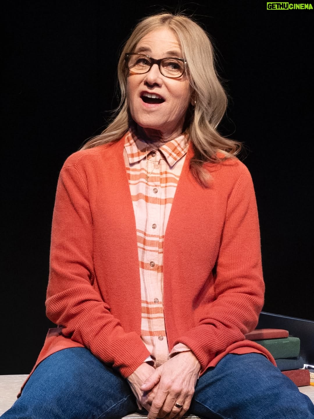 Sharon Lawrence - 107 Likes - Maureen McCormick and Sharon Lawrence are back in @penpals starting today…here are two of my production photos

#sharonlawrence #maureenmccormick #play #penpals #theater