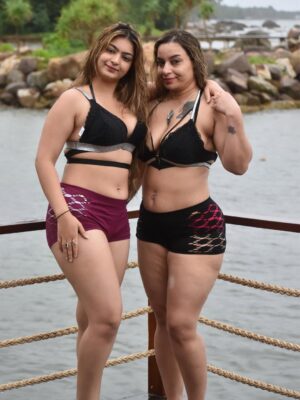 Sharwari Gujar Instagram - 🖤 💞🖤
#duet #pictureoftheday