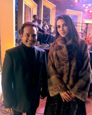 Shayma Helali Instagram - كانت ليلة استثنائية تشرفت فيها بالوقوف على مسرح دار الأوبرا المصرية إلى جانب السندباد الفنان الراقي راشد الماجد لإحياء حفل الموسيقار الكبير طلال 🤍
#شيماء_هلالي #Shaymahelali #راشد_الماجد #دار_الاوبرا_المصرية #الموسيقار_طلال