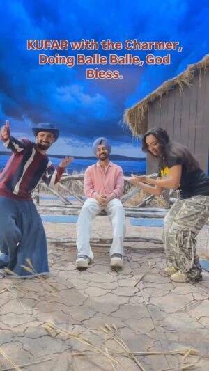 Shazia Samji Instagram - What an experience and journey this was. Always heard about this man and his Aura. But after working with him and experiencing his talent up close we are immensely happy to have directed KUFAR at this massive scale. Thank you for being so welcoming and for this kickass video. Baki humari collaboration ka AURA toh HIT hai. 💥🙏🏼❤️ @diljitdosanjh @sonalisingh