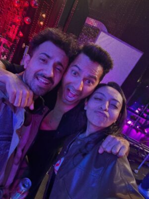 Shazia Samji Instagram - “Mera mood bhi Bijuria ki tarah hai—kabhi full light, kabhi load-shedding.” Received loads of love from you guys ⚡️🫶🏼⚡️