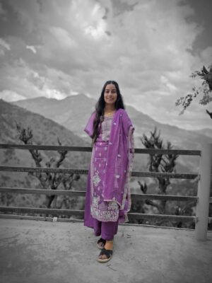 Sheetal Devi Instagram - Live and love every moment 🤍