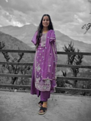 Sheetal Devi Instagram - Live and love every moment 🤍