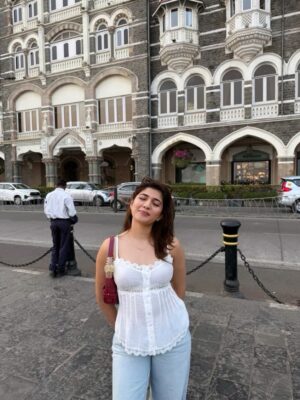 Sheetal Musterya Instagram - Bombay meri Jaanu
