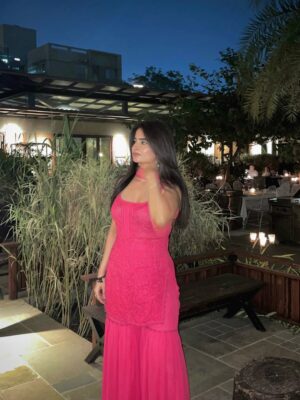 Sheran Ratnani Instagram - Shaam Gulabi🌸🎆
🏷️: @labelaishwaryrika
.
.
.
#desi #indian #wedding #sharara #suit #pink #explore #ethnicwear #outfitinspo #chikankari #🧿