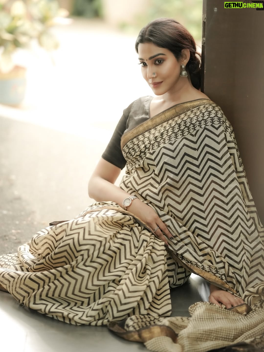 Sheriina - 10.6K Likes - Stepping into the New Year with grace, gratitude, and quiet strength. ✨
Wishing you a year filled with peace, purpose, and beautiful beginnings.
Happy New Year 🤍

Costumes - @vastrakadha.official 
Photographer - @camerasenthil 
Makeup - @ragavismakeover 
Shoot Organized by @rrajeshananda 

#newyeargrace #quietconfidence #eleganceinsimplicity 
#timelessstyle #gracefulliving