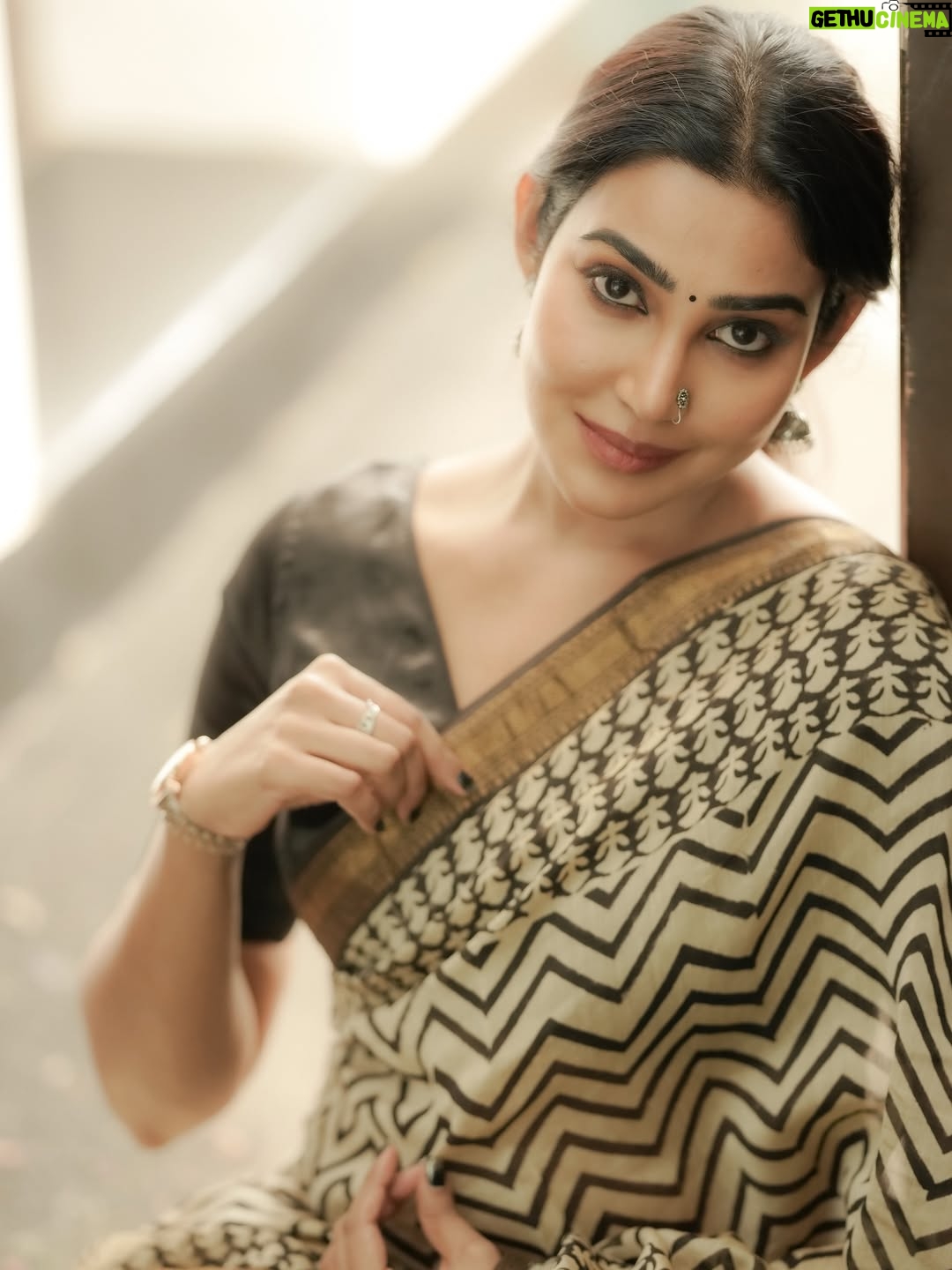 Sheriina - 10.6K Likes - Stepping into the New Year with grace, gratitude, and quiet strength. ✨
Wishing you a year filled with peace, purpose, and beautiful beginnings.
Happy New Year 🤍

Costumes - @vastrakadha.official 
Photographer - @camerasenthil 
Makeup - @ragavismakeover 
Shoot Organized by @rrajeshananda 

#newyeargrace #quietconfidence #eleganceinsimplicity 
#timelessstyle #gracefulliving