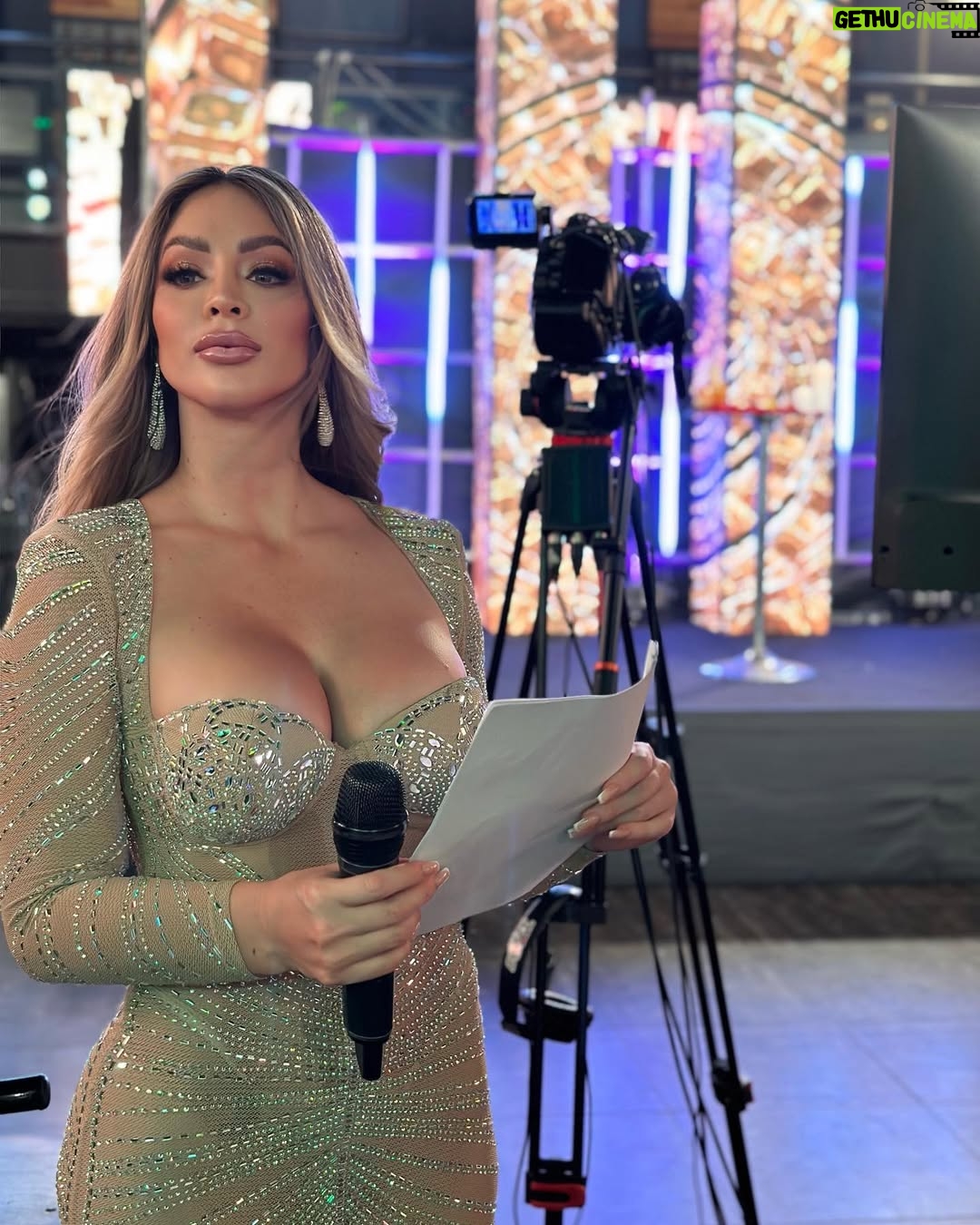 Sheyla Rojas - 28.8K Likes - Dress shine ✨ @ronaldoanzuresmx