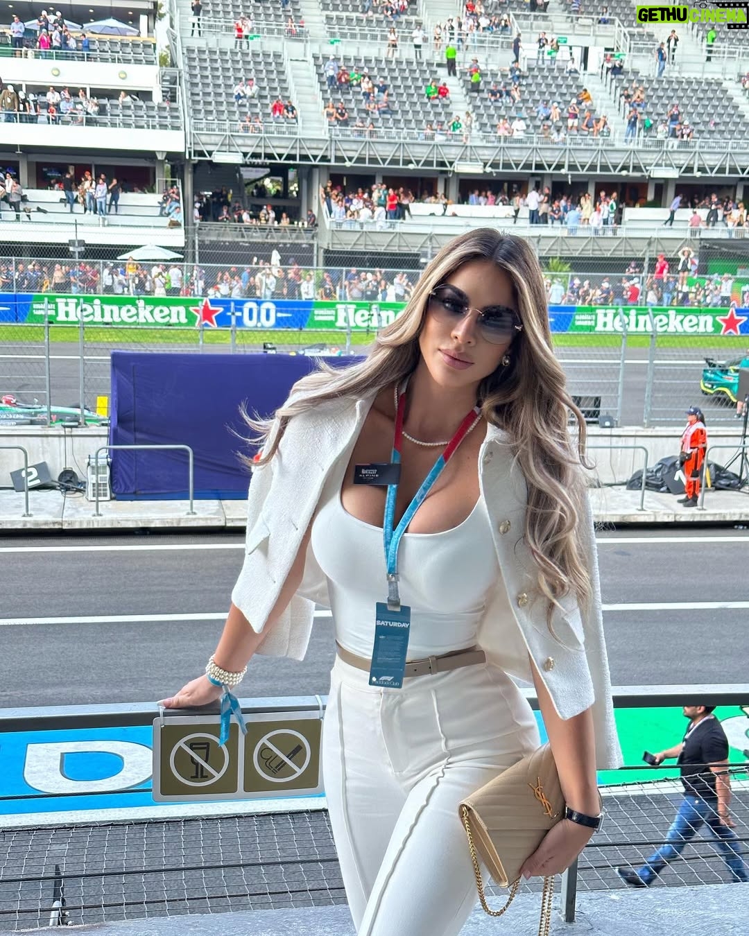 Sheyla Rojas - 41.9K Likes - F1 🏎️ #paddock